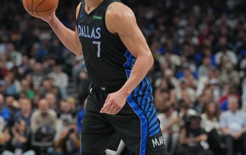 开云体育-克里斯蒂：德怀特·鲍威尔总是做正确的事 能与他并肩作战是享受