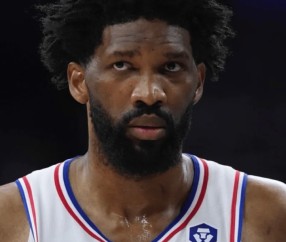 大帝归来！恩比德近8战场均27.8分7.9篮板，投篮命中率52.0%