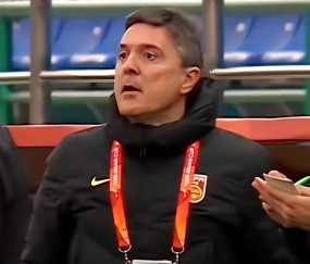 开云体育在直播-意外！韦世豪为何公开直言黄博文是U23国足晋级功臣，引发热议